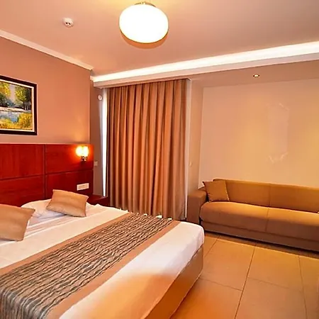 Artemis Princess Alanya