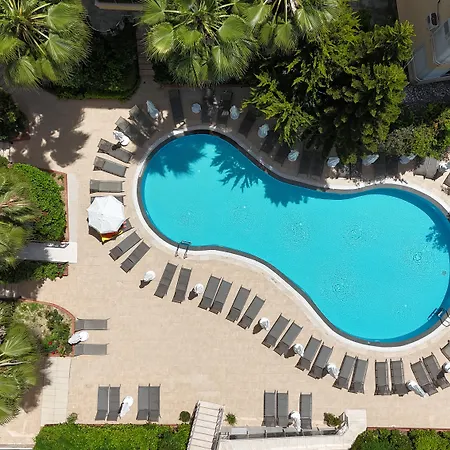 Semesteranläggning (resort) Artemis Princess 4*