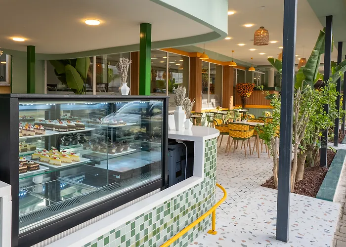 منتجع Artemis Princess